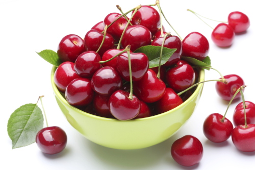 میوه گیلاس خوشه ای قرمز